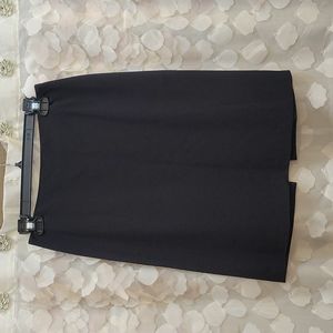 The Limited size 8 black A-line skirt
